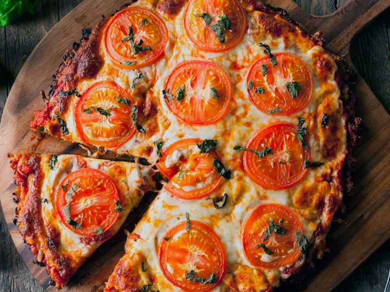 Pizza Napolitana Especial al molde (cod 704)