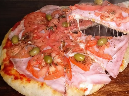 Pizza Napolitana Especial a la piedra (cod PI704)