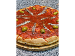 Pizza Anchoas clasica A LA PIEDRA