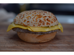 2 HAMBURGUESAS CON CHEDAR + PAPAS FRITAS (PR15)