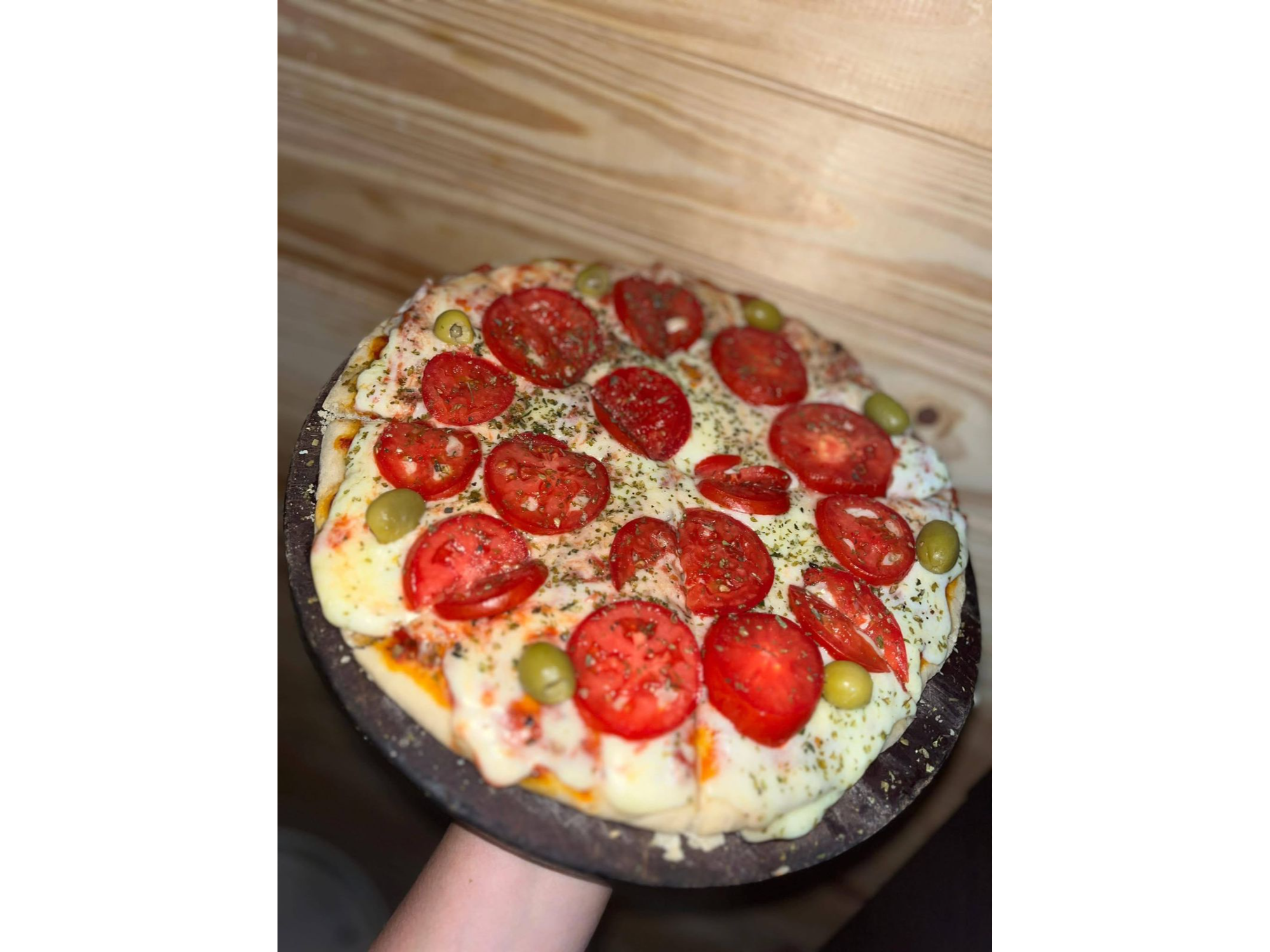 PIZZA NAPOLITANA