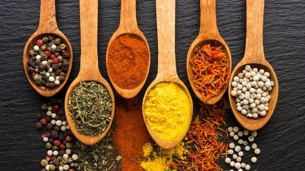 ESPECIAS Y CONDIMENTOS