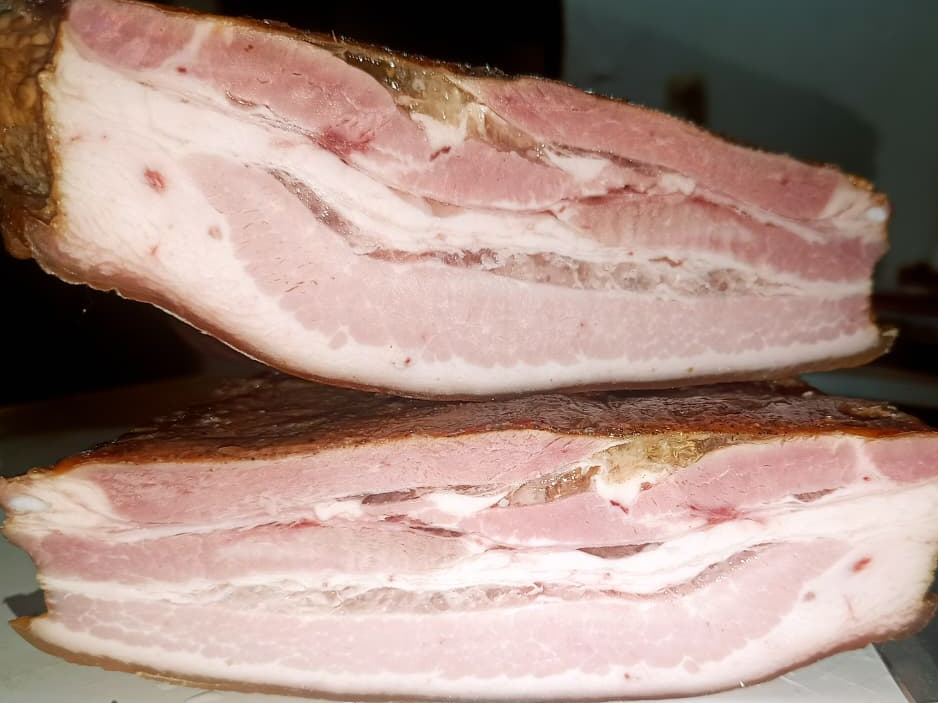 PANCETA AHUMADA ENVASADA AL VACÍO