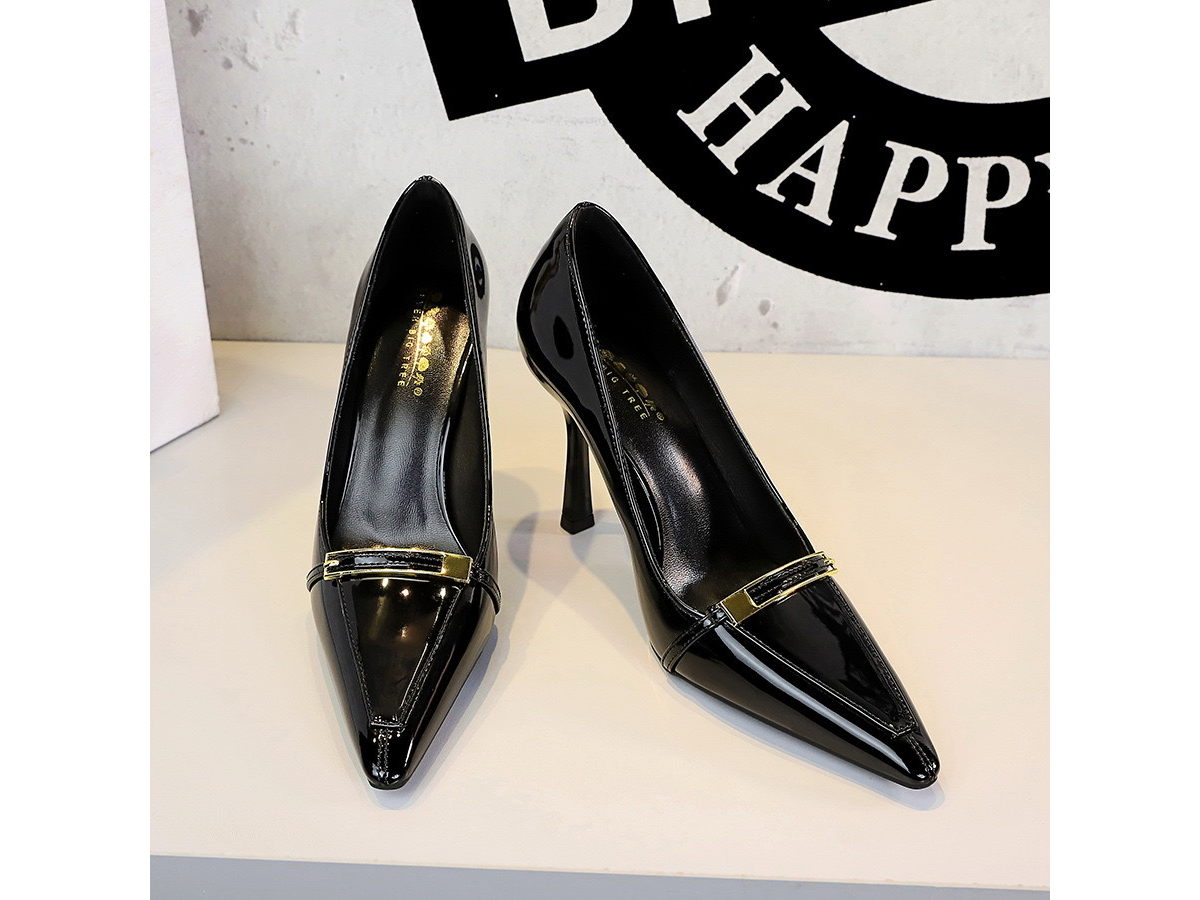 Zapatos estilo coreano, tacon alto