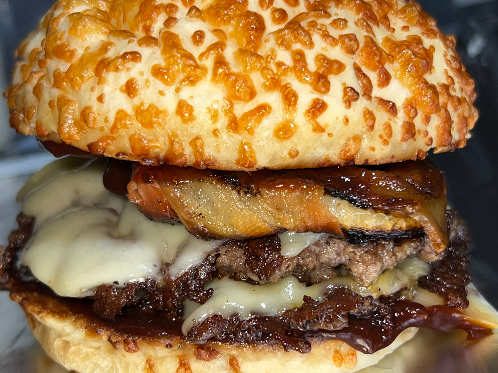 2 Burger's BBQ DOBLES + FRITAS