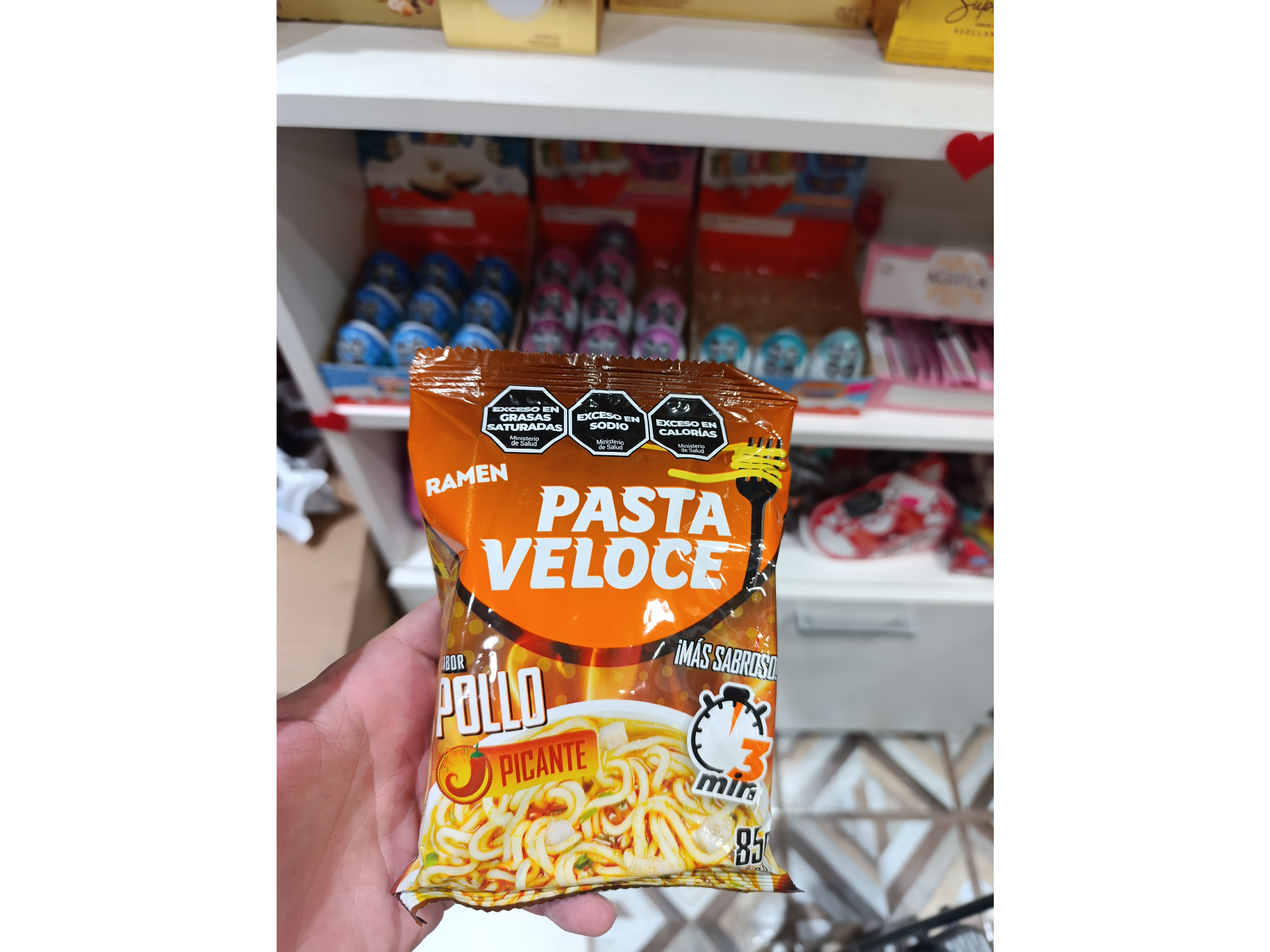 Ramen "Pasta Veloce" Pollo Picante o Carne Picante