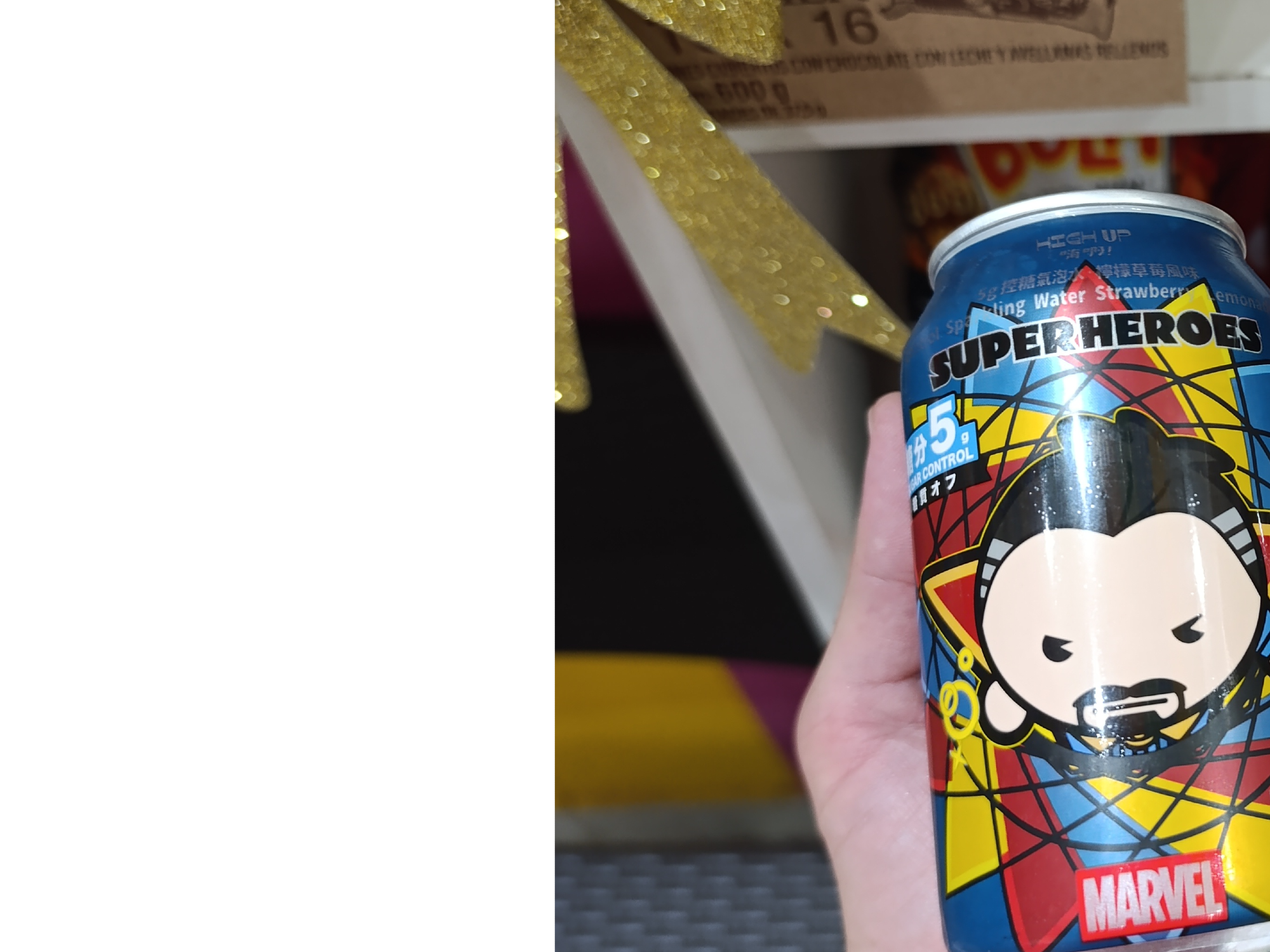 Gaseosa edición Marvel
