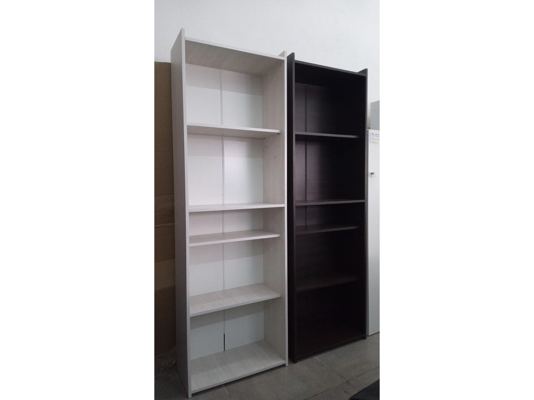 Biblioteca de melamina