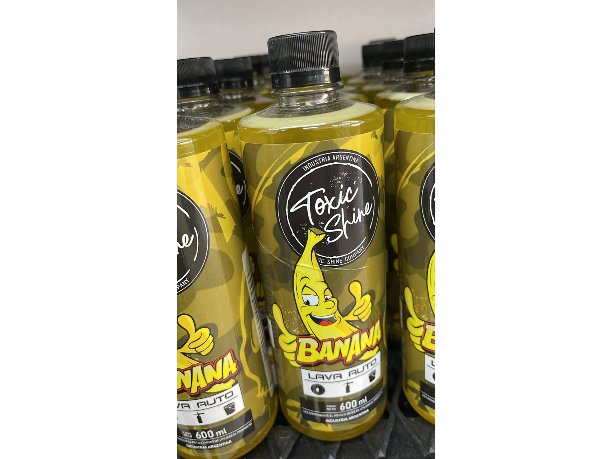 BANANA