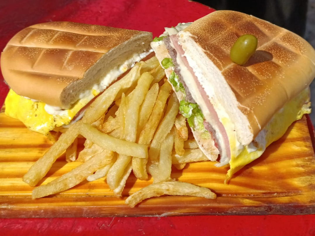 LOMO COMPLETO PREMIUM de The brothers - Un sabor familiar