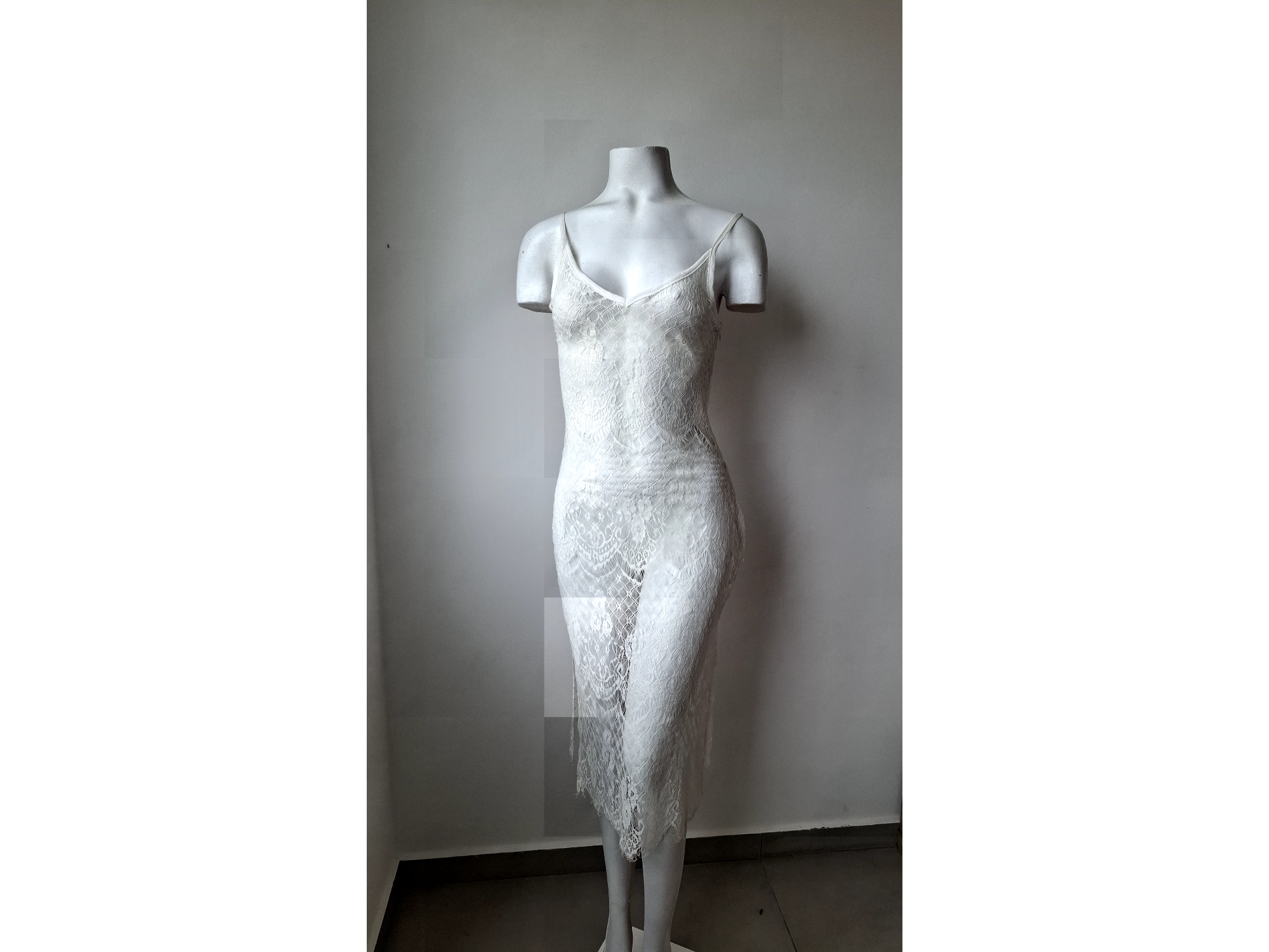 Vestido playero encaje