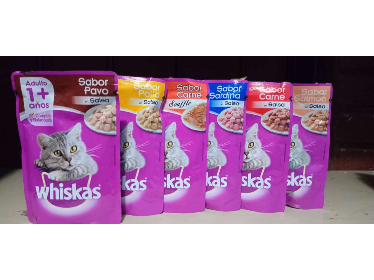 Pouch whiskas