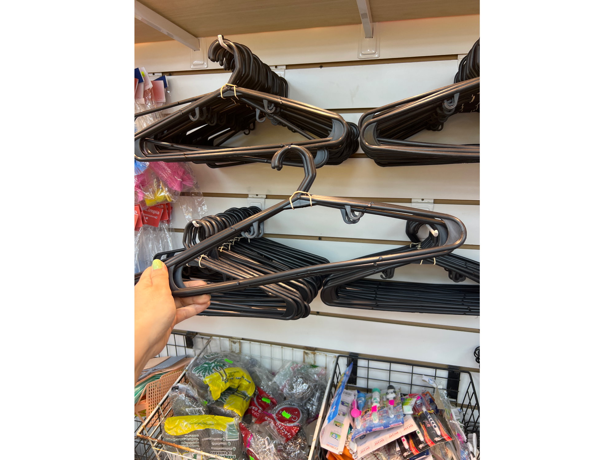 PERCHAS PLASTICAS X6u