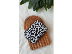 Tarjetero animal print