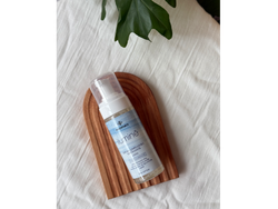 Espuma limpiadora exfoliante REINO