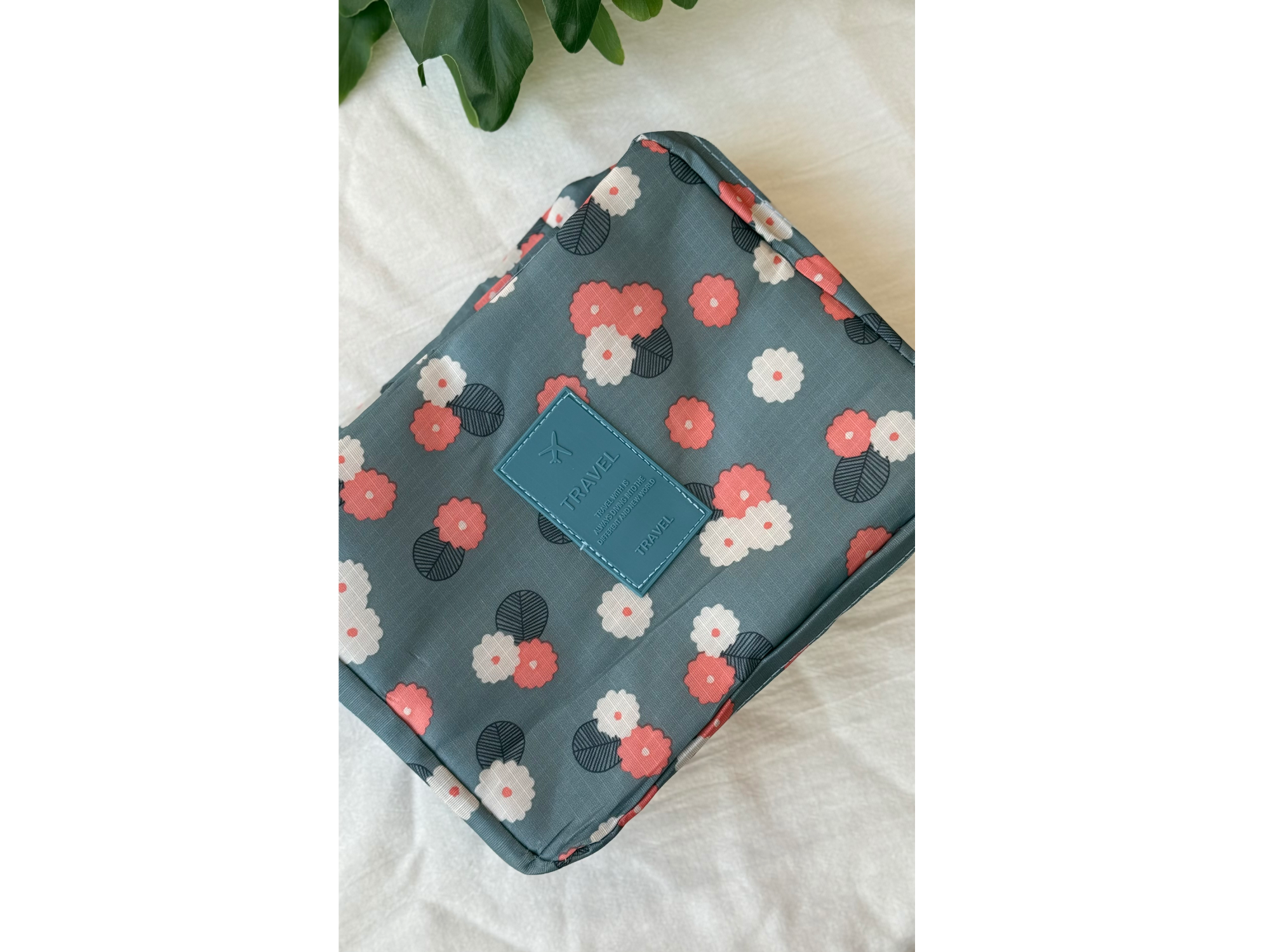 Verde con flores