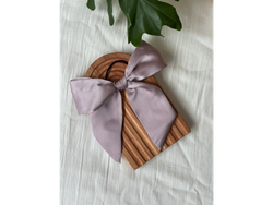 Moño violeta