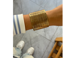 Brazalete dorado