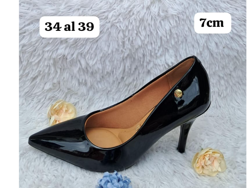 Stiletto vizzano negro charolado