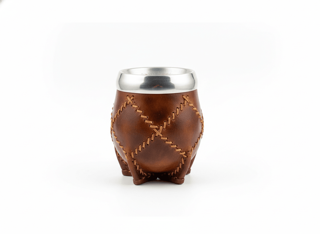 Mate forrado en cuero de SHAKADESIGN