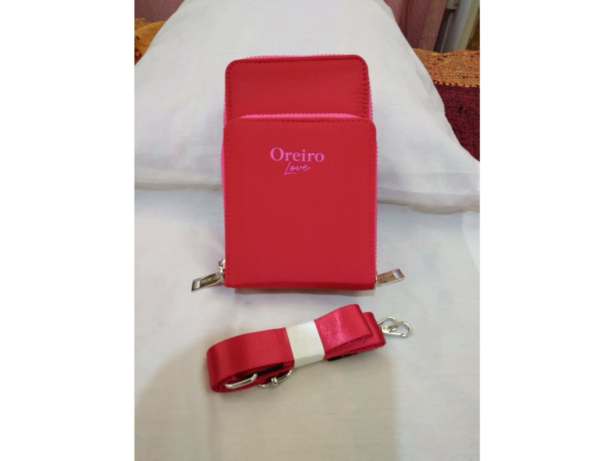 Portacelular Oreiro Love