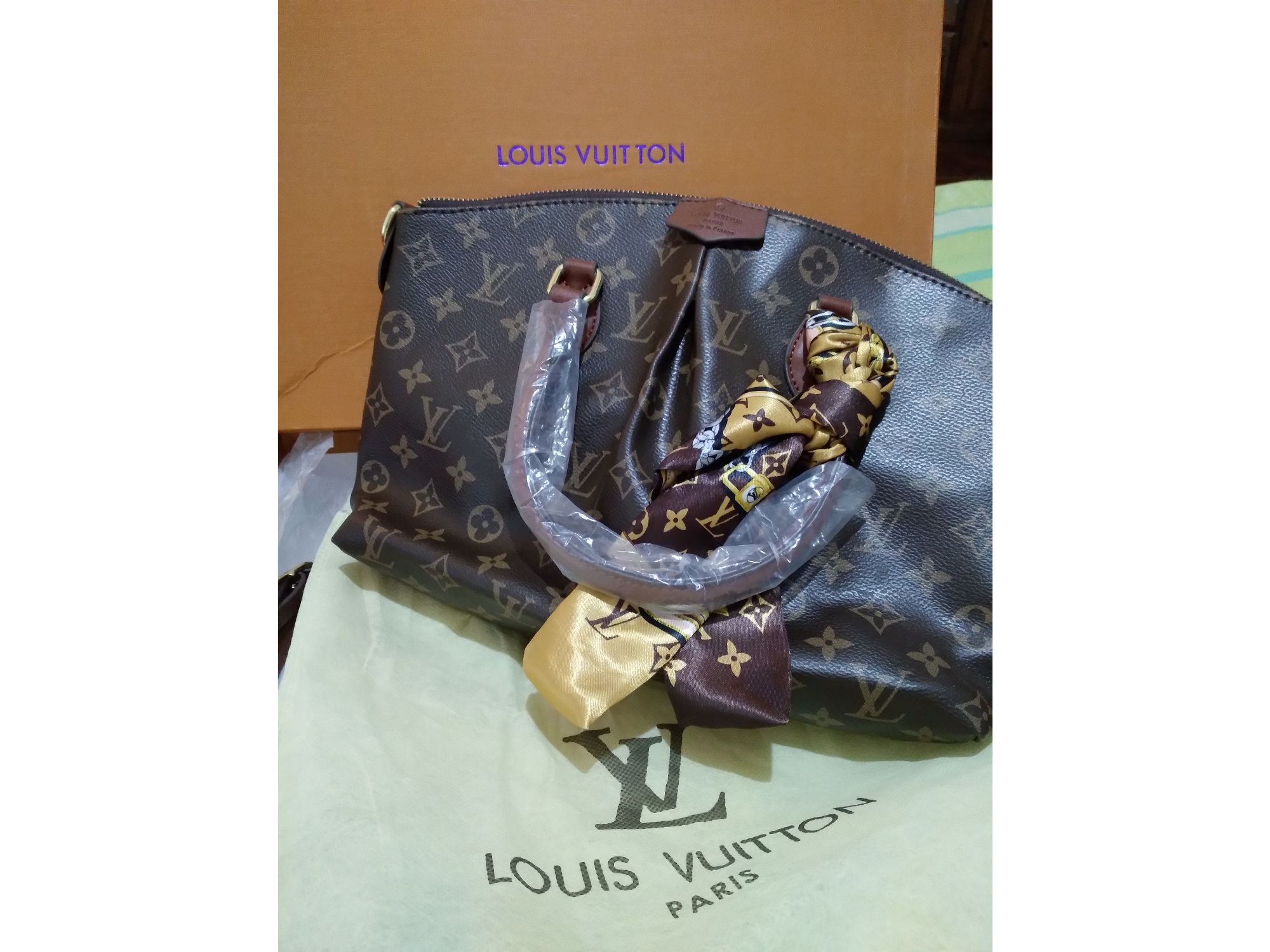 Bolso replica LV Premium