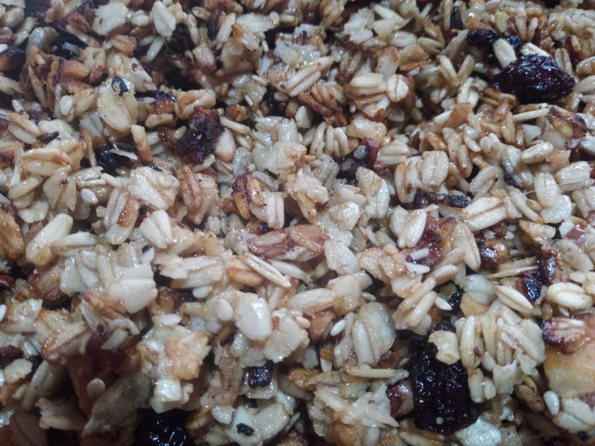 Granola casera con avellanas y almendras x 100 grs