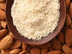 Harina de almendras  (sin piel)
