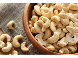 Castañas de cajú enteras