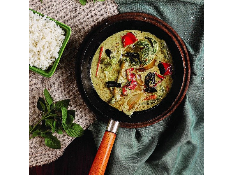 Curry vegetariano y arroz basmati