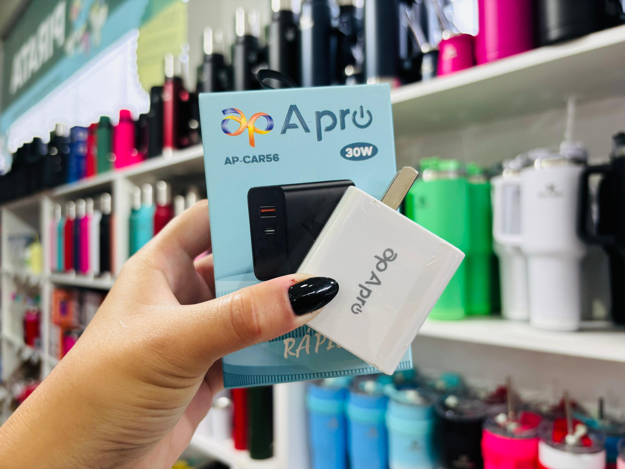 CARGADOR "APRO" 4,2 SALIDA USB Y C AP-CAR56 COD:1668