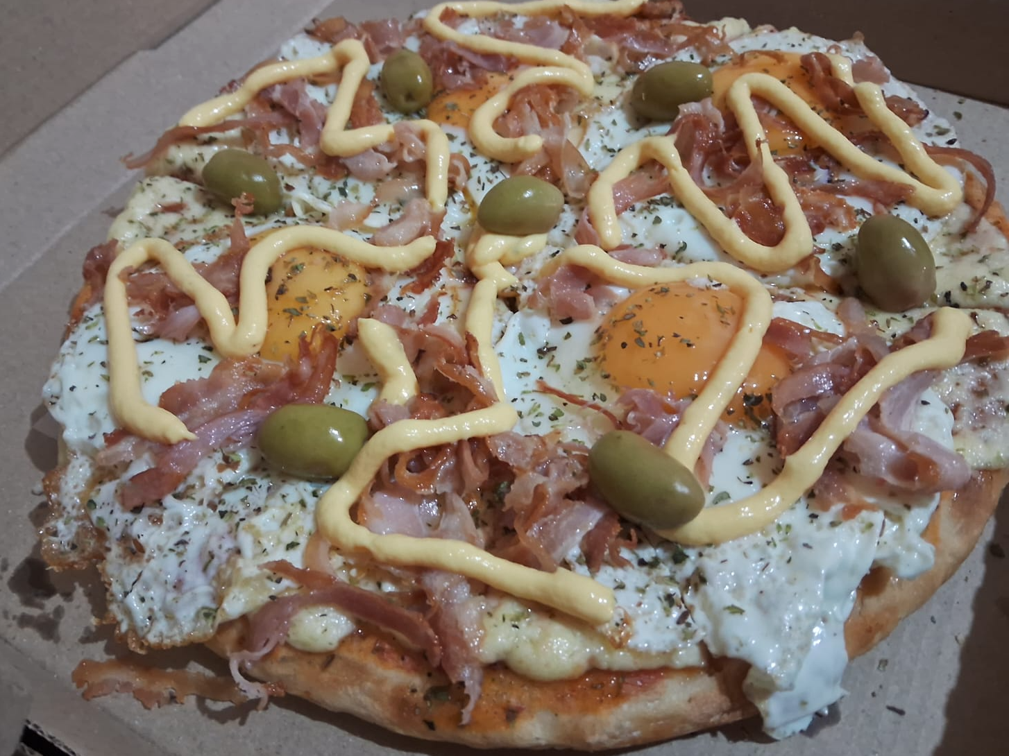 Pizza Eggstraordinaria