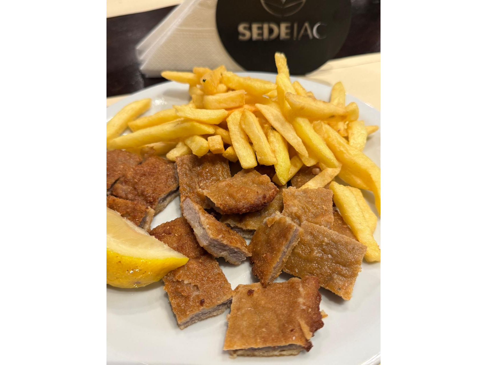 Milanesa picada c/ fritas