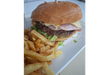 Hamburguesa completa c/ papas fritas
