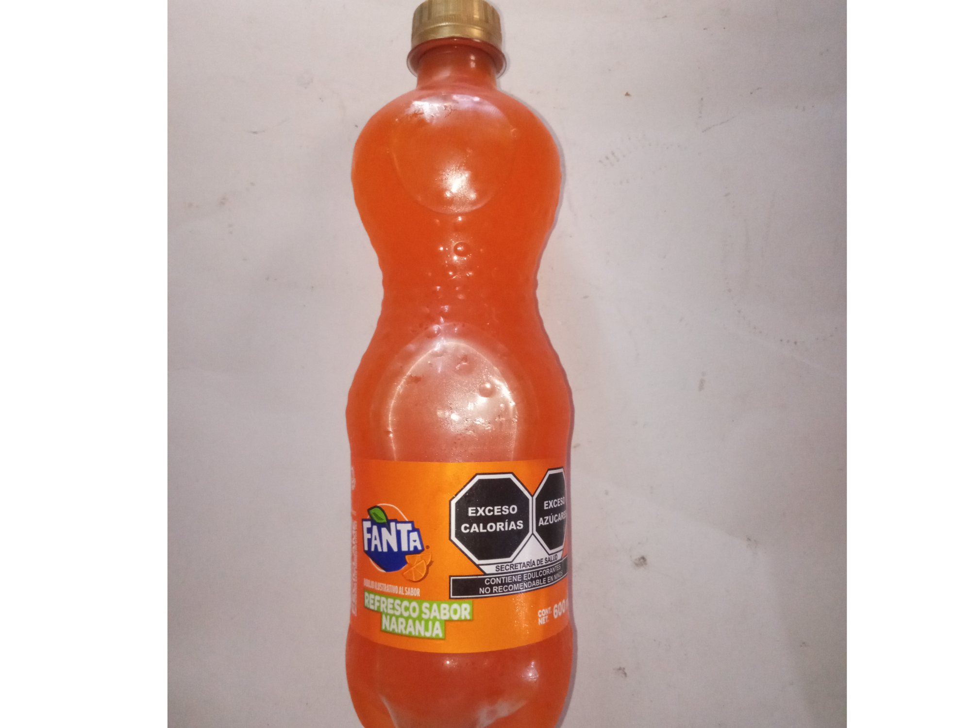 FANTA NARANJA VARIEDAD DE TAMAÑOS.