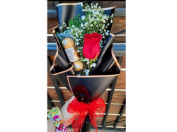 Rosa ferrero ( incluye ferrero 3 unidades)