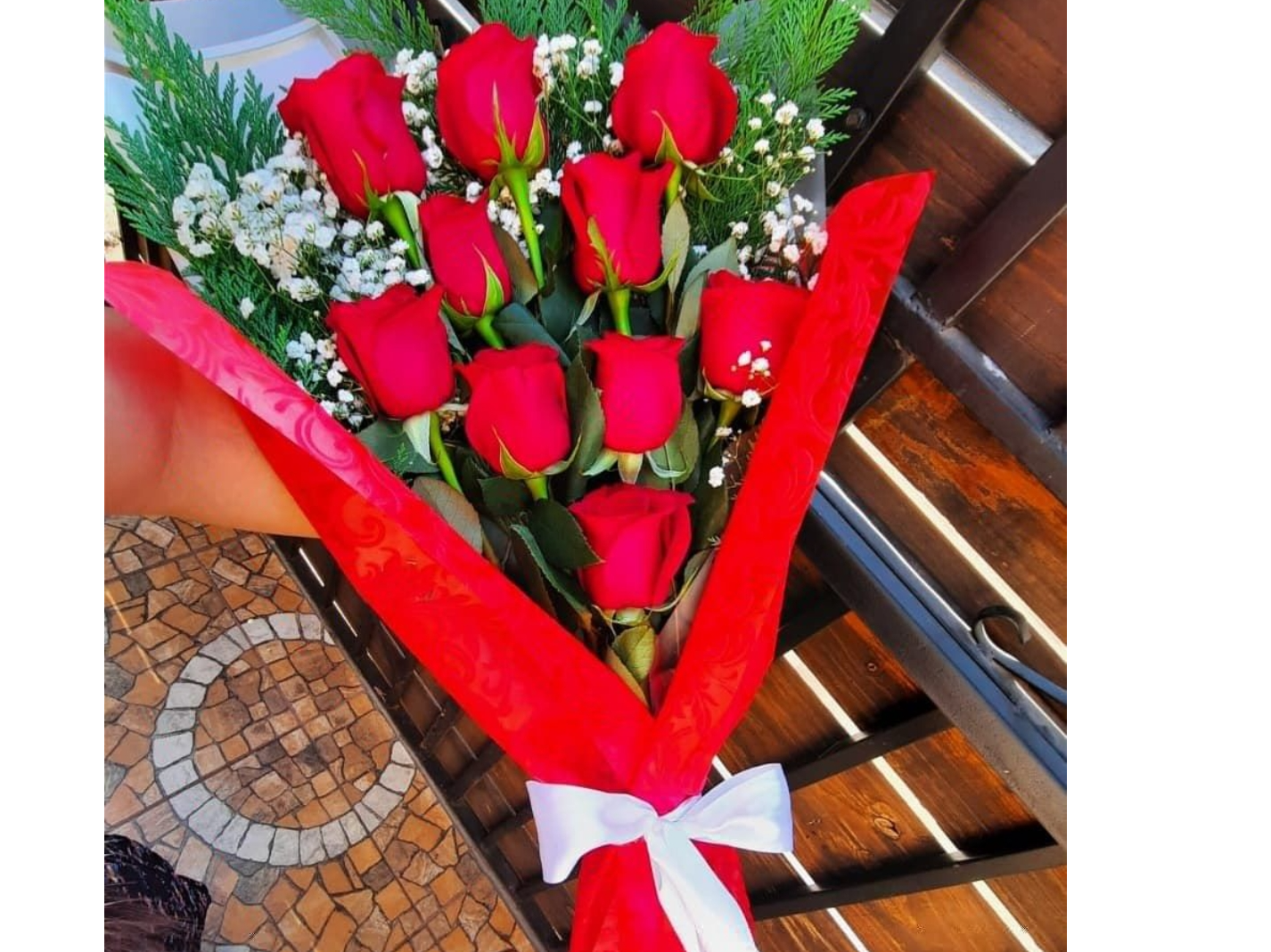 Romo joy (10 rosas rojas)