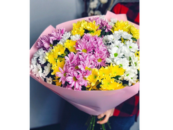 Ramo de margaritas de colores