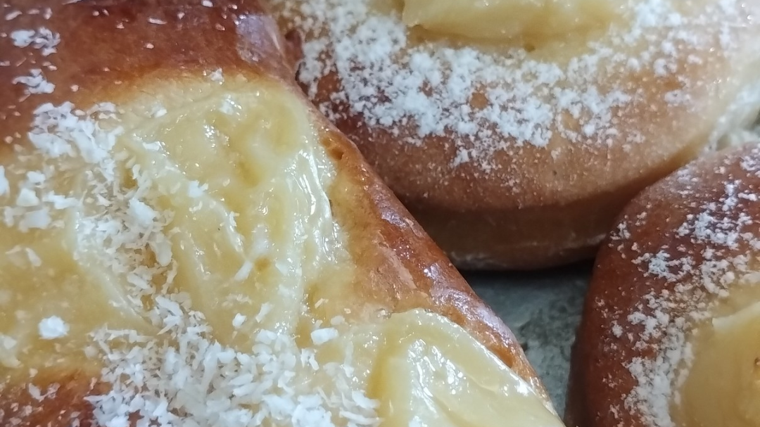 Facturas / medialunas