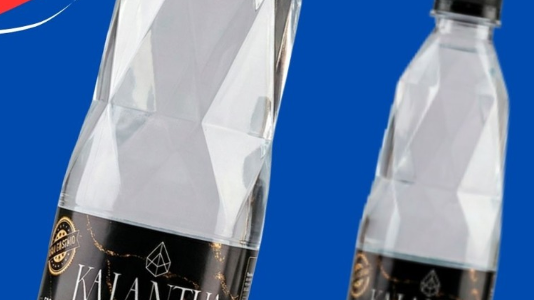 Aguas con y sin gas/ saborizadas/ jugos/ gaseosas