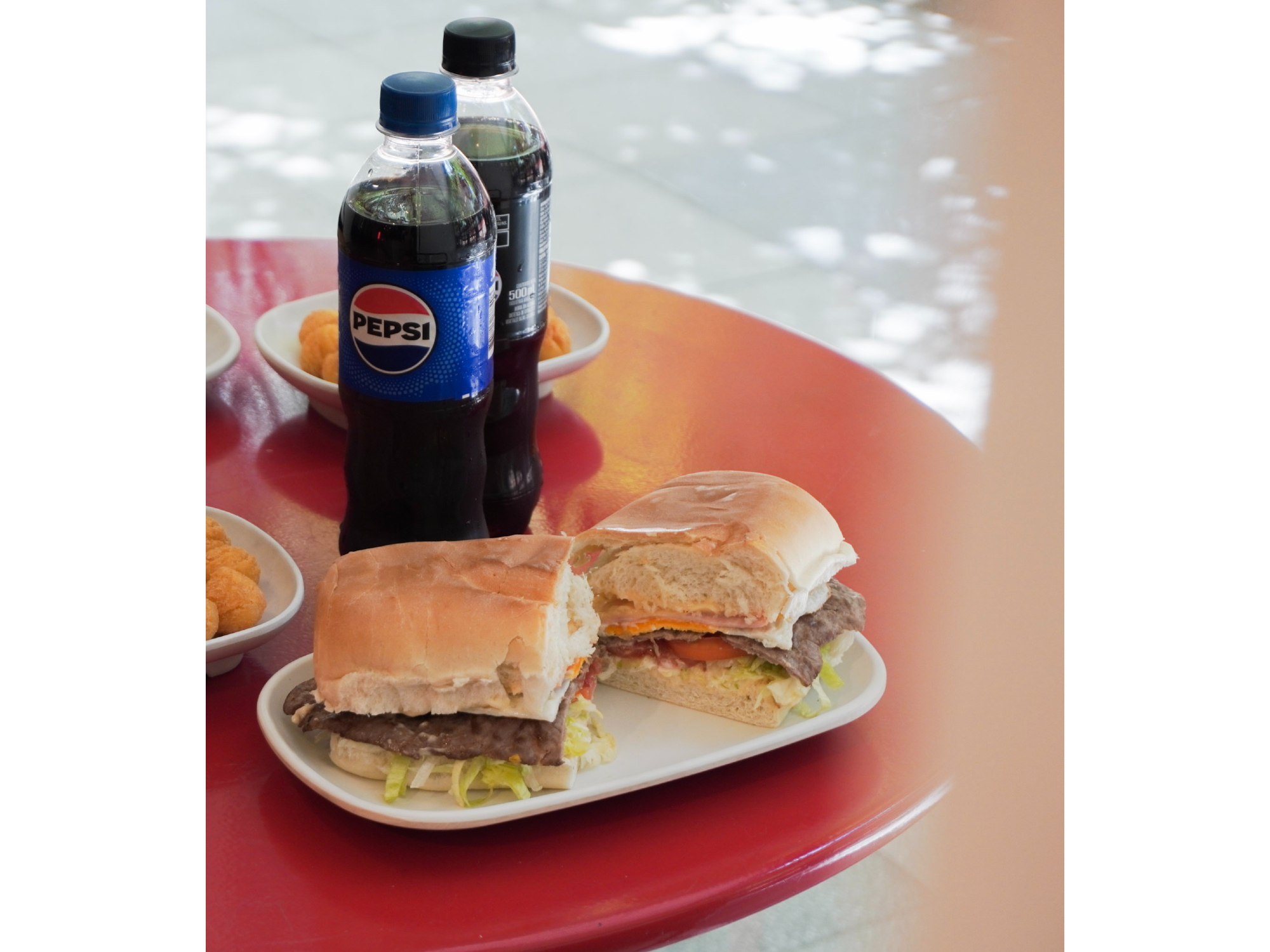 2 Mesirve Medianos + 2 Gaseosas 500 cc (pepsi)