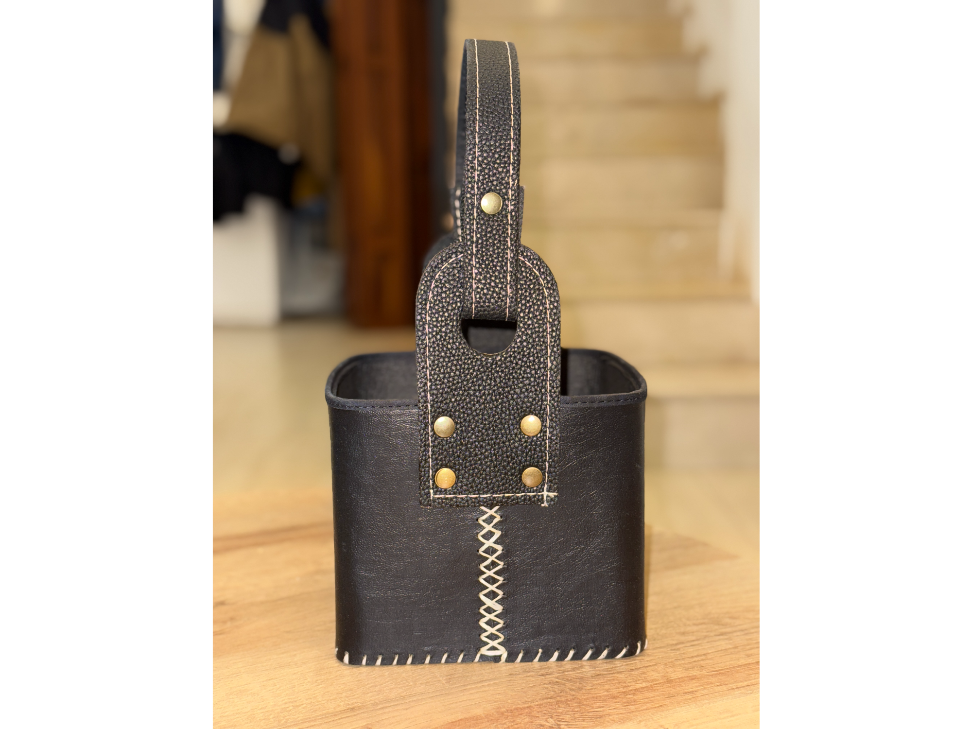 Matera cuadrada, ecocuero liso