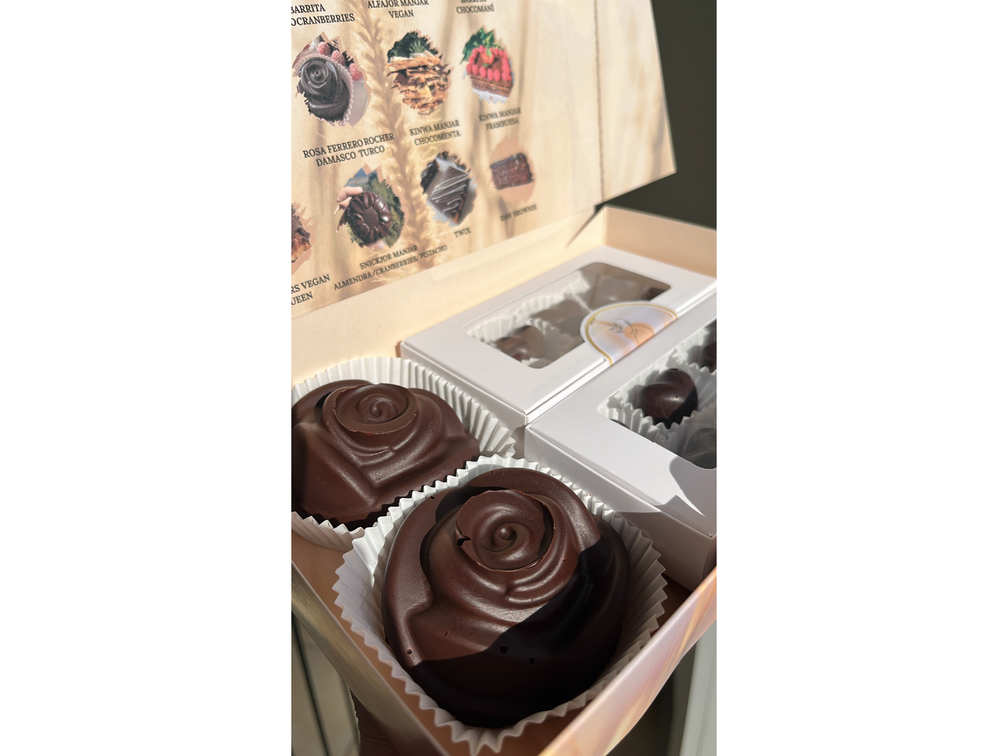 BOX CHIRIMOYA  ROCHER