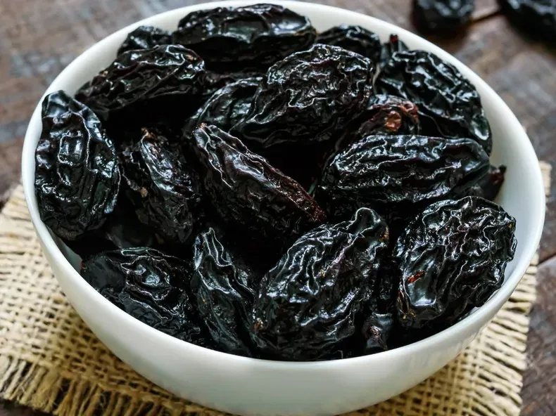 Ciruelas pasas bom bom