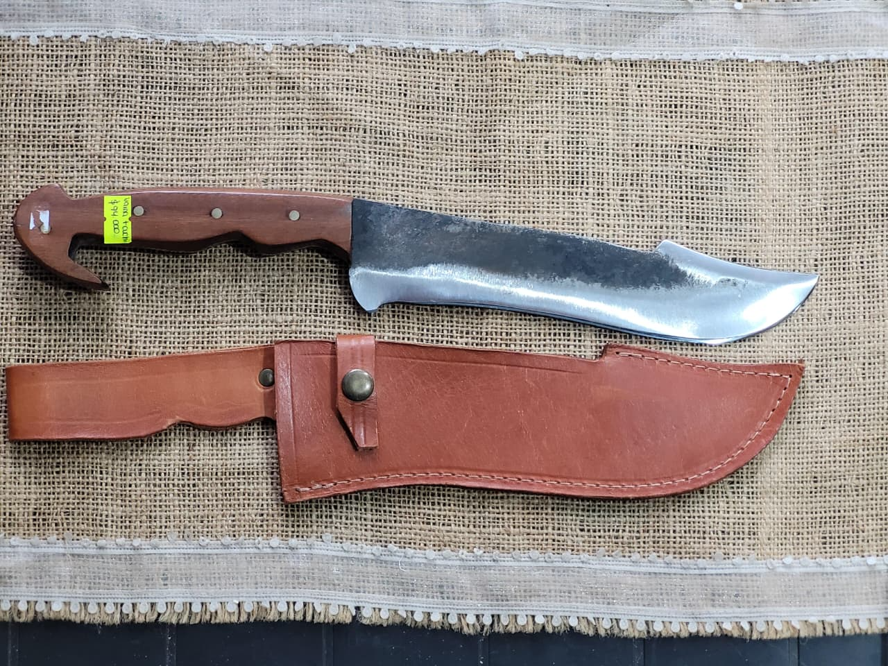 Cuchillo y vaina
