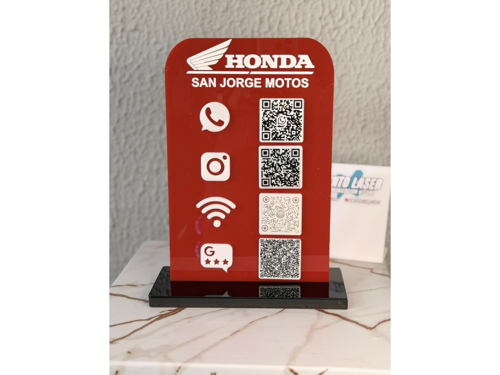 Muestra de QR en acrilico