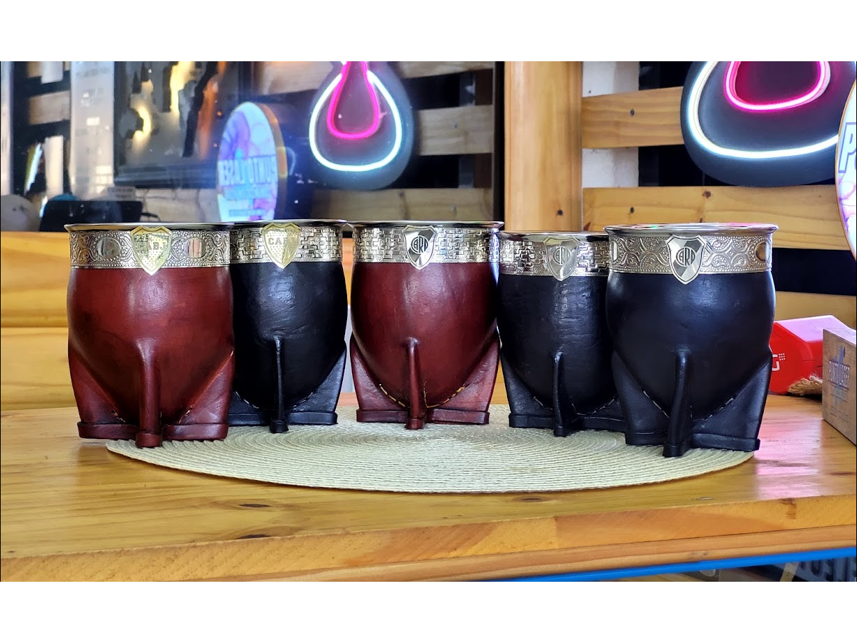 Imperial Imperial Calabaza con Escudo