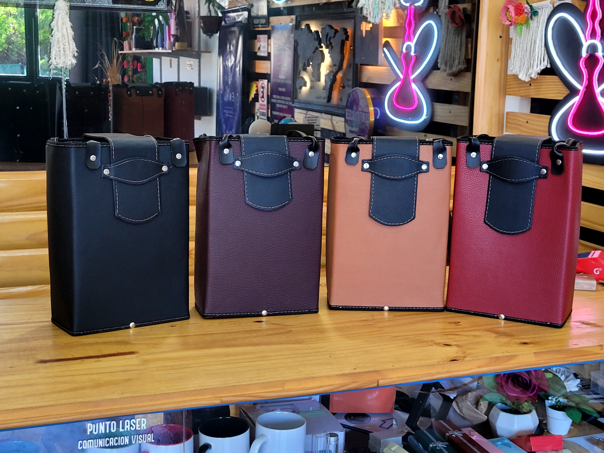 Matera Manija cartera de cuerina