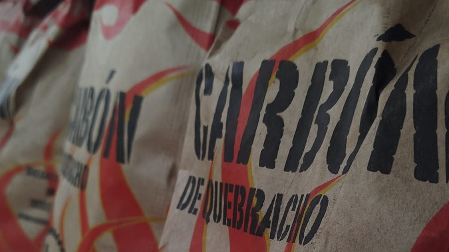 Carbon y Leña