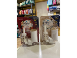 Enchufe + aromatizante glade
